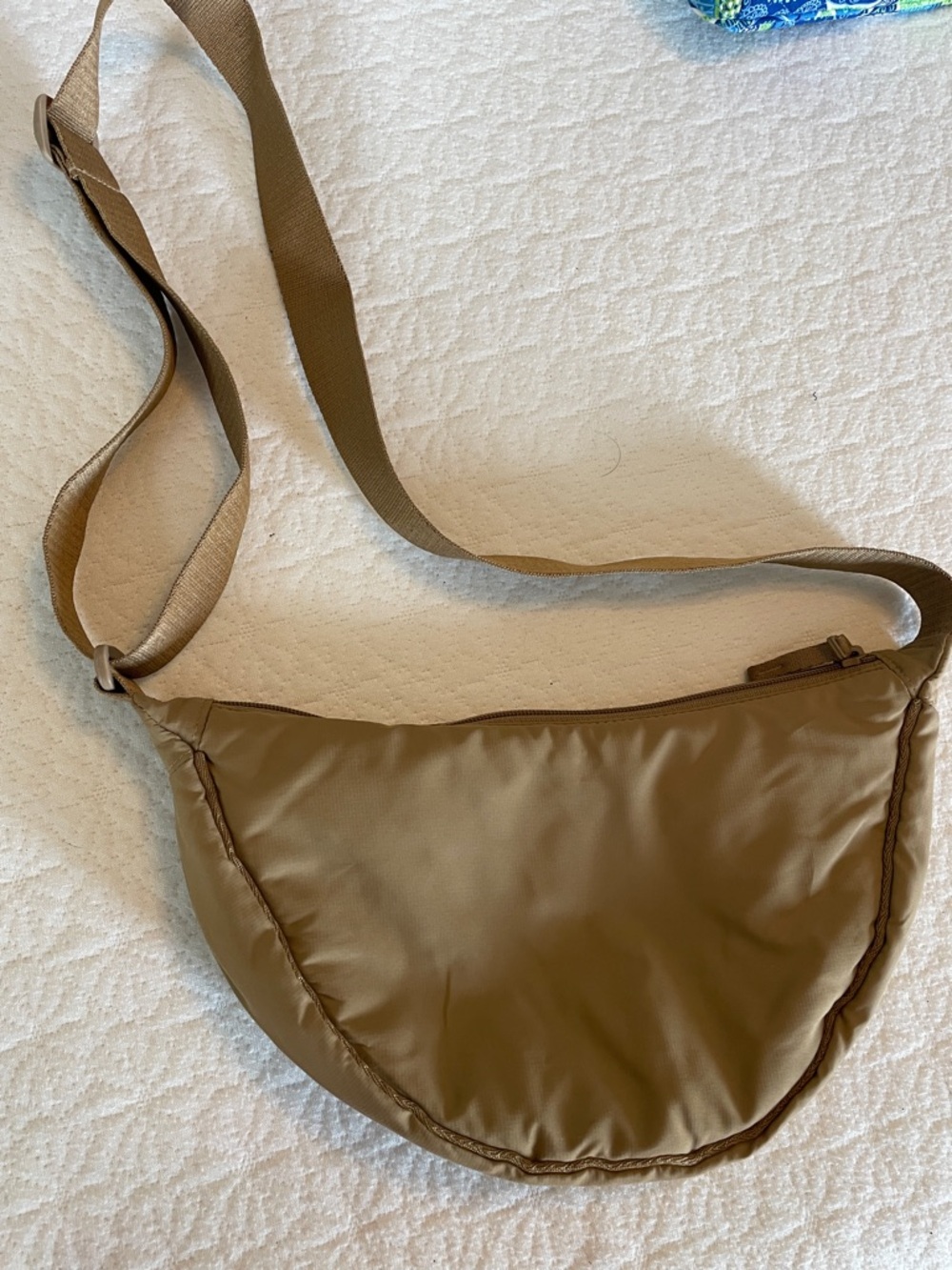 Uniqlo Crescent Crossbody Bag in Khaki Brown